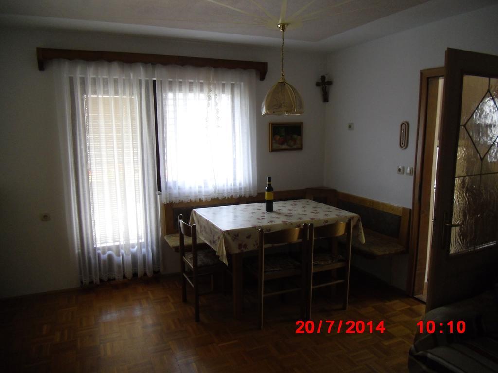 Holiday Home Pri Srni Bohinj Ruang foto